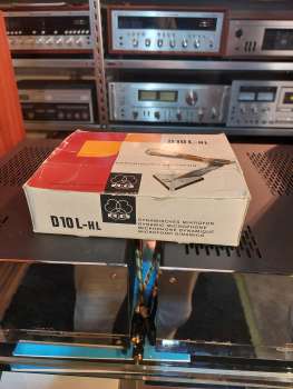 Preview: AKG  D10 L-HL dynamisches Mikrophon in OVP unbenutzt 70ger Jahre mit Holz